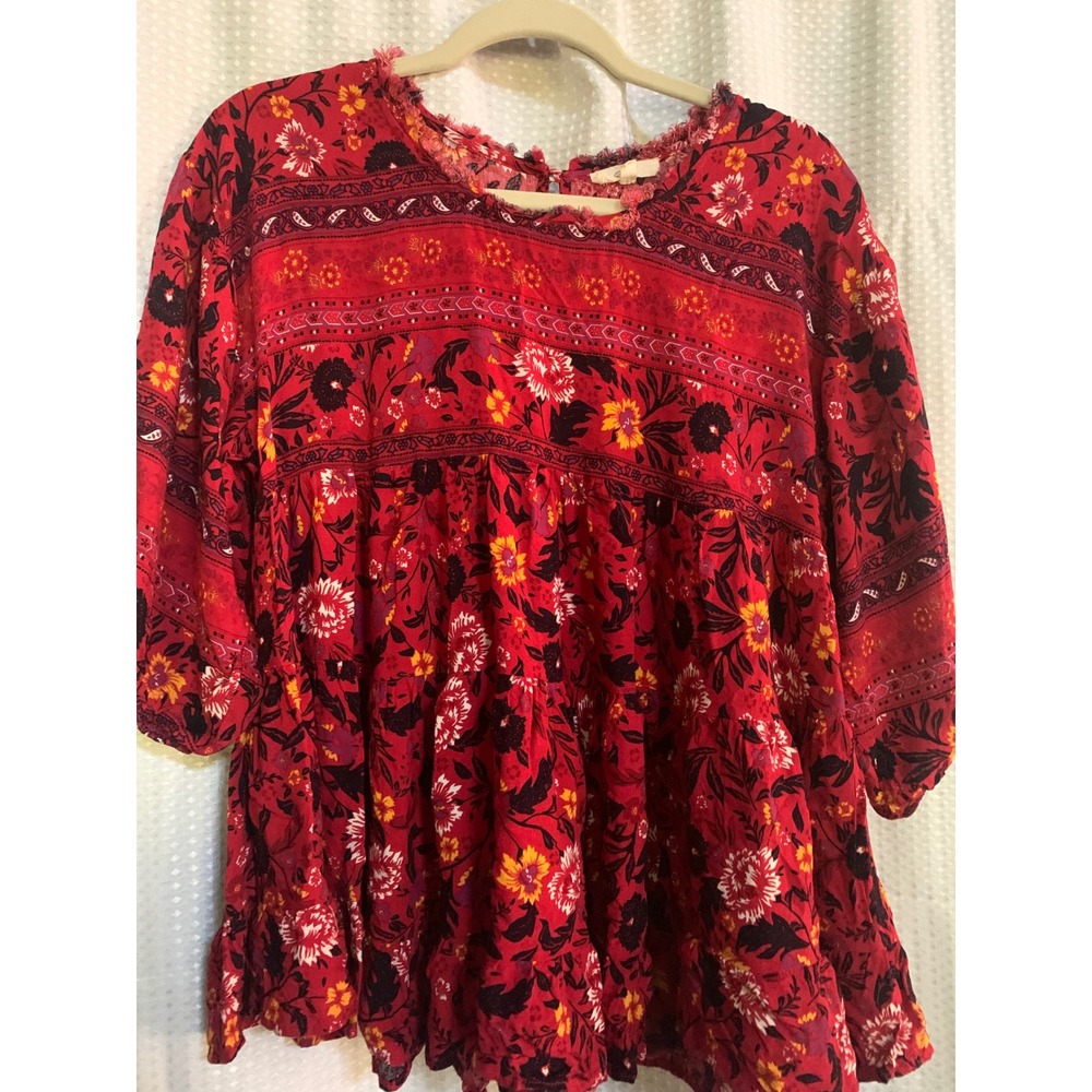 Easel Red Floral Paisley Babydoll Tunic Top Frayed Neck 3/4 Sleeve Womens Medium - Picture 2 of 10